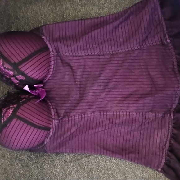 Halter Top - Picture 3 of 3